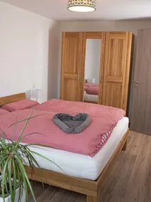 Apartamento 'Bantlehof' com vista para a montanha, terraço privado e acesso Wi-Fi - Image 4