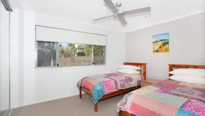 Arlington 1 Two Bedroom Unit close to the beach - Image 5