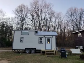 The Jasper Tiny Home - Image 4