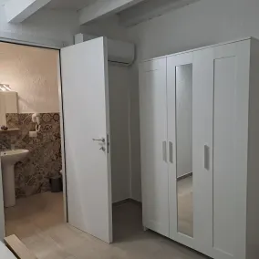 Villa for Exclusive Use - Image 4