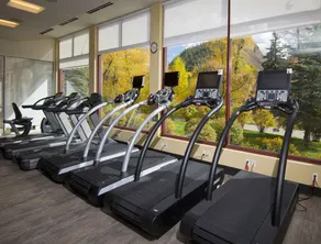Station \"Studio Plus\", Ski In / Out, Service de voiturier, Club de remise en forme, Spa, Hot Tubs - Image 5