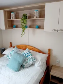 Cozy Chalet Sleeps 4 With Garden - Image 4