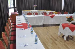 Maxoil Hotel - Image 5