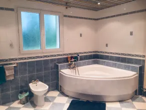 Villa with heated pool 15 minutes from Normandy beaches - Image 4