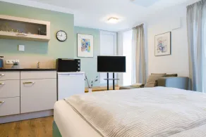 Apartment ONE ground floor - Image 4