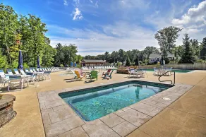 Wells Beach Cottage w/ Pool Access ~ 1 Mi to Coast - Image 3