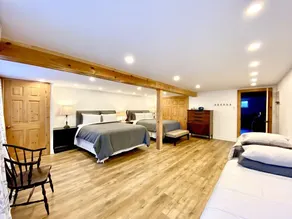 Beautiful Waterfront Cottage w/ Swim Spa Hot Tub, Sleeps 19 - Image 5
