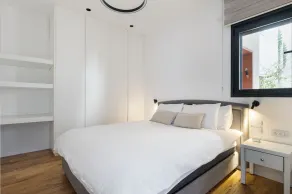 2 Bedrooms Prime Location in Yafo Fully Equipped - Image 5