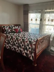 Basement with one bed room , full bathroom and spacious hall - Image 4