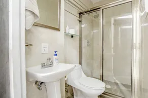 Exclusive apartment inside a private condominium in Cancun Hotel Zone 3002 - Image 4