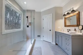 4.9-Star Rated, Stunning 3600 SF House on Golf Course - Image 3