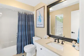 Clemens' Cottage - Lakefront Bungalow on Lake Conroe w/ Private Dock & Boat Slip - Image 3