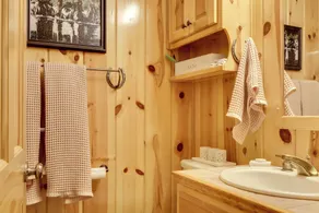 Georgetown Barn Studio on > 7 Acres: Pet Friendly! - Image 2