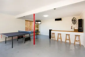 Seaclusion Cottage - Modern renovated beach house - Image 2