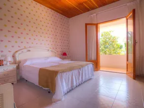 beachvilla foran de eoliske øer nær milazzo - Image 5