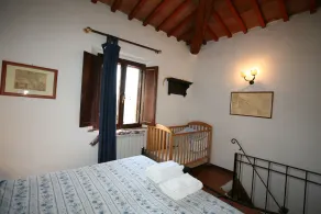 Apartment in Farmhouse - Image 4