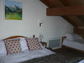 Dejlige alpine chalet nær ski busstoppested, fabelagtig udsigt, tablet pc'er, gratis WiFi - Image 5
