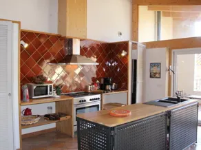 Country house with a lot of character in Corneilla del Vercol - Image 4