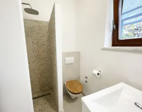 Apartamento 2 - dois quartos duplos com vista para o mar (apartamento 2) - Image 2