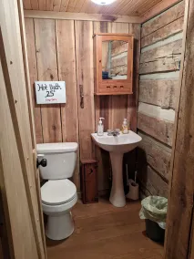 Nancy Kentucky 1800s log cabin - Image 2