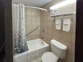Motel 6 Ada, OK - Image 3