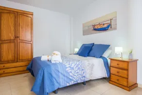 Appartement confortable \"Las Playitas\" près de la plage avec Wi-Fi et terrasse - Image 3