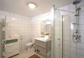 LA Gargouil UN Charmant Gite DE 14 Places - Image 2
