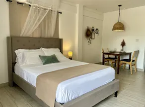 Boutique Residence w/ Serene Patio & Free Bikes - Image 5