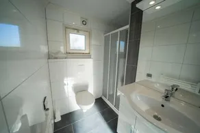 Chalet with 2 bedrooms and a dishwasher - Image 4