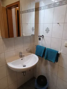 05 Zwei-raum-appartement 35qm mit Vollausgestatteter Küche - Image 3