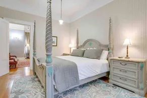 The McClaine House - Image 4