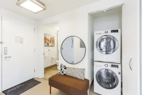 2 bedroom luxury Empire State VIEW - Image 2