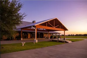 ★Main Lodge ★Delightfully Retreat Texas Ranch, lake, sleep 28-32★ - Image 5