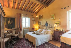 Villa / Independent home in Lucca mit 3 Schlafzimmern 6 Schlafplätzen - Image 4