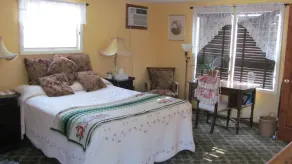 Gatehouse Gardens - Minnewaska Room - Image 2