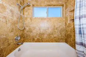 Peaceful And Quiet Getaway ~ Pool and Hot Tub ~ Wonderfully Comfortable! - Image 5