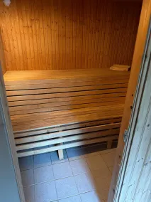 Large, spacious holiday home in a secluded location with winter garden - Hot tub - pool - Image 3