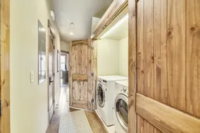 Luxury in the Heart of Frisco!! Beautiful, top floor condo half block off Main Street with garage and private elevator. - Image 2