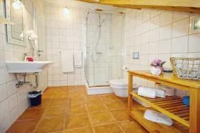 Renovierte Wohnung im Steinhaus im Zentrum der Altstadt von Cavtat - Image 4