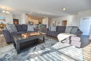 Lovely home-waterfront, beach, pools, pet friendly! - Image 5