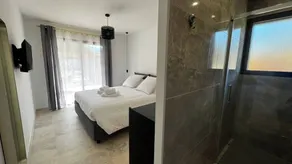 Villa Cinto Avec Piscine Privée 2 ch Avec 2 Salles de Douche , wc Indépendant - Image 3