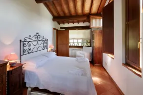 San Donato Retreat by Arceno Rentals Club - Concierge, Pool, Wifi - Image 5