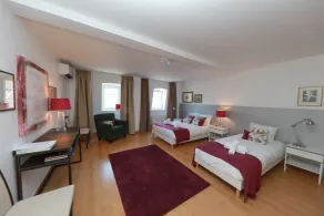 decker duplex city center 145m2 ac 3br 3bth - Image 3