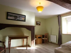 Cozy Stone Farmhouse with Garden, Near Saint-Lô – Sleeps 4, Modern Amenities, Pet-Friendly - Image 4