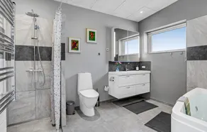 Stunning home in Hals with sauna - Image 4