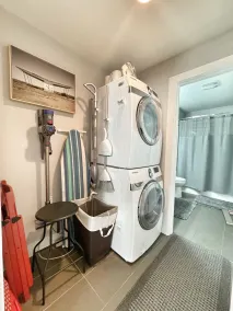 Lyxig privat lägenhet - Fullt kök, Tvättstuga, 4 sovplatser, Prime Location! - Image 3