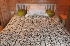 Alpaca Farm- Valley Views- Sleeps 4- Parking- Pets - Image 5