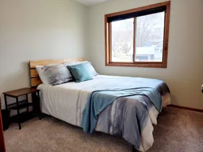 Clean, Comfy, digs close to all the attractions - Image 5
