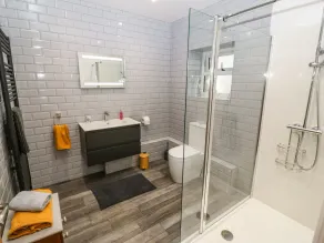 Y FELIN (THE GRANARY), character holiday cottage in Caernarfon - Image 3