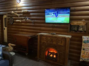 Poblado Log Cabin Camper - Image 4